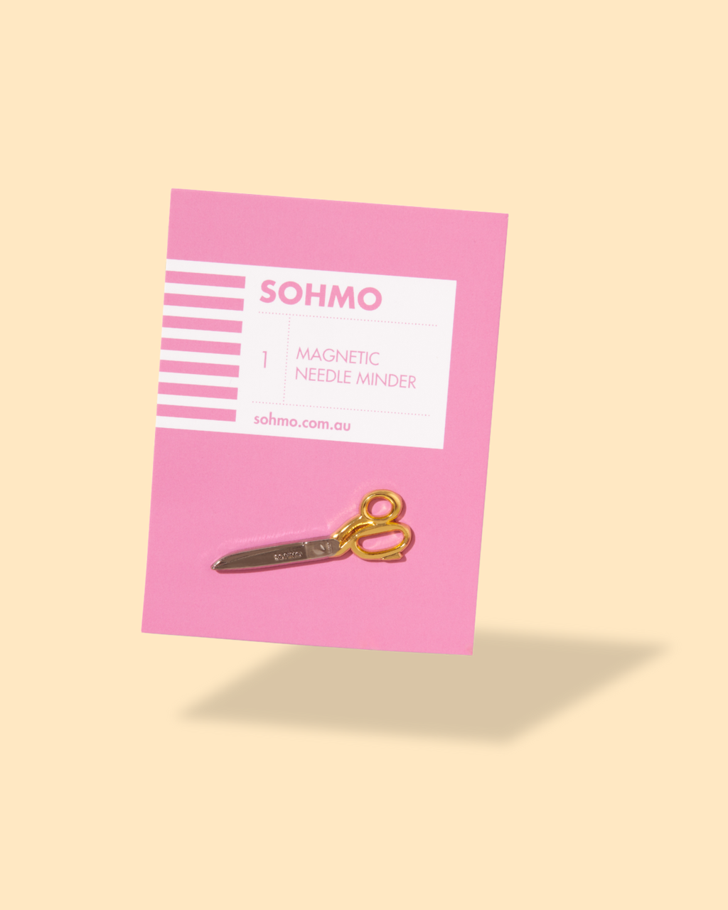 SOHMO_Mini_Scissors_Magnetic_Needle_Minder in package