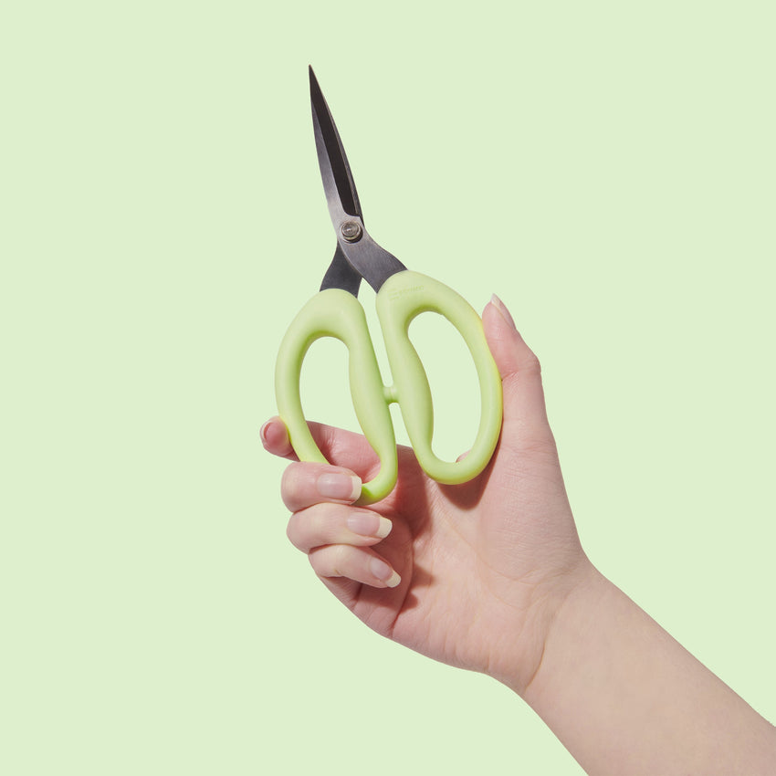 SOHMO Go-To Scissors Large green with soft grippy handles