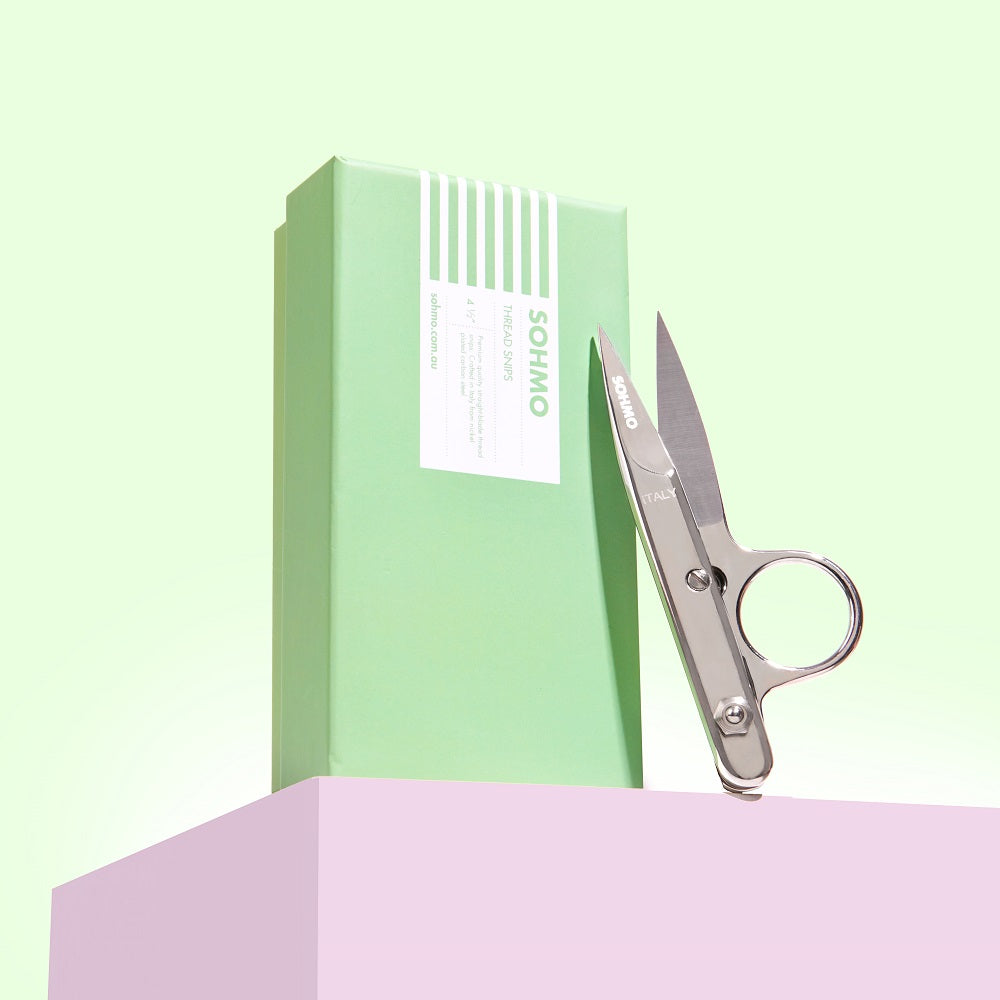 SOHMO Thread snips in green gift box